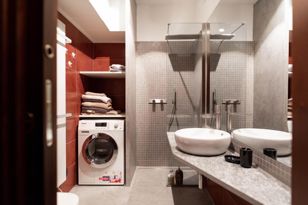 In Centro, 5 Posti Letto: Ca' Cybeles Apartment Turin Luaran gambar