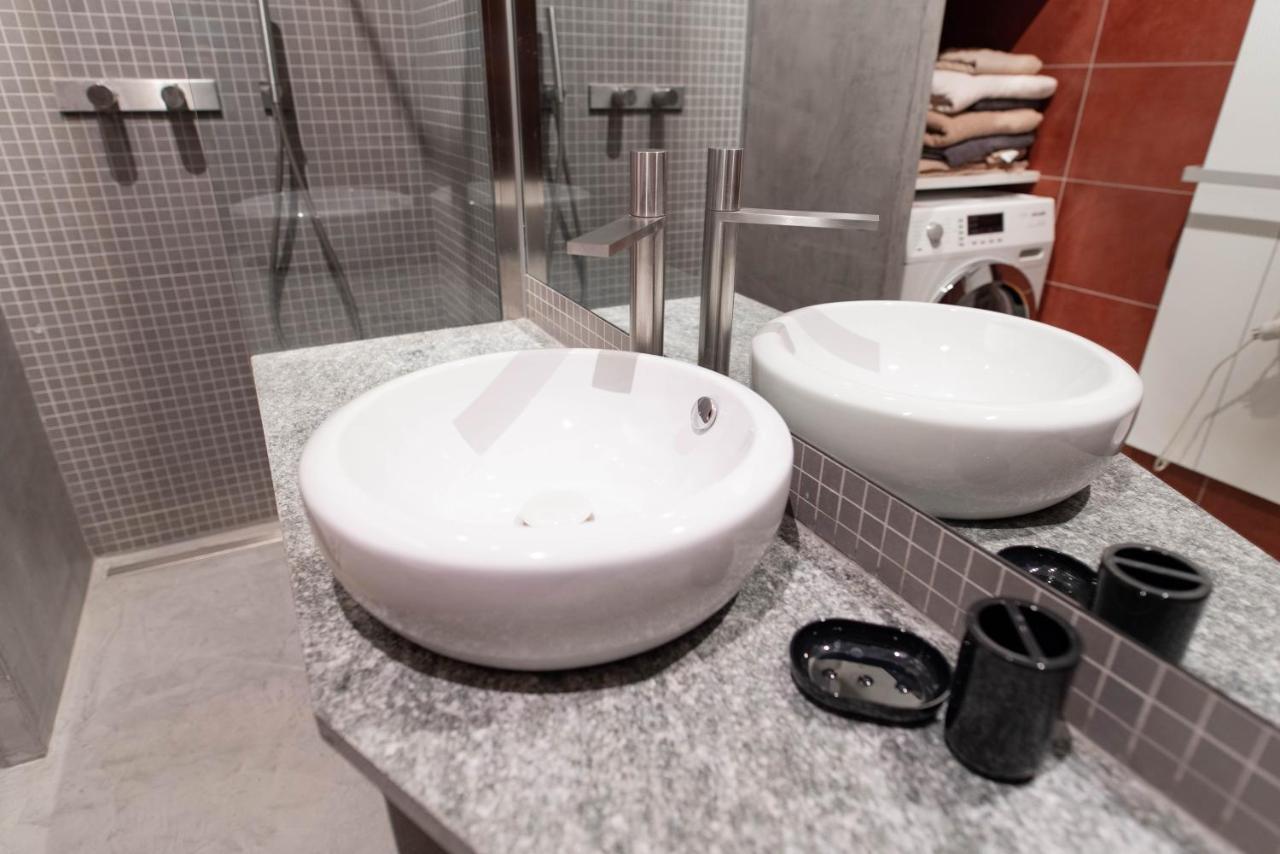 In Centro, 5 Posti Letto: Ca' Cybeles Apartment Turin Luaran gambar