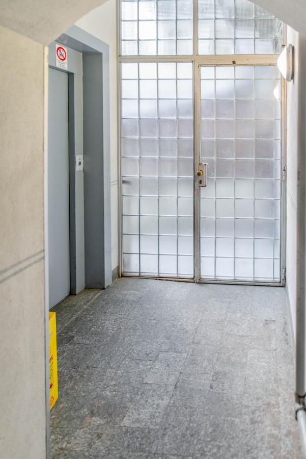 In Centro, 5 Posti Letto: Ca' Cybeles Apartment Turin Luaran gambar
