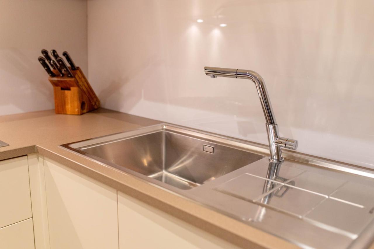 In Centro, 5 Posti Letto: Ca' Cybeles Apartment Turin Luaran gambar