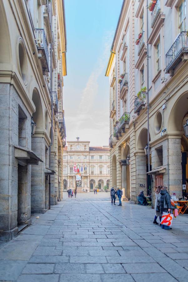 In Centro, 5 Posti Letto: Ca' Cybeles Apartment Turin Luaran gambar